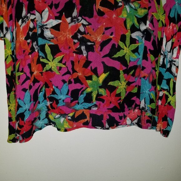 Vicki Wayne Floral Blouse 100% Rayon - Picture 6 of 11